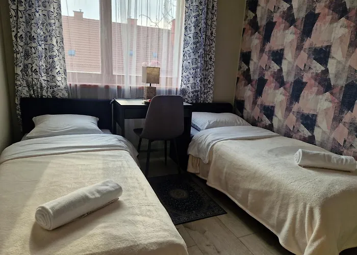 Promien 4 By Zen4guest Hostel